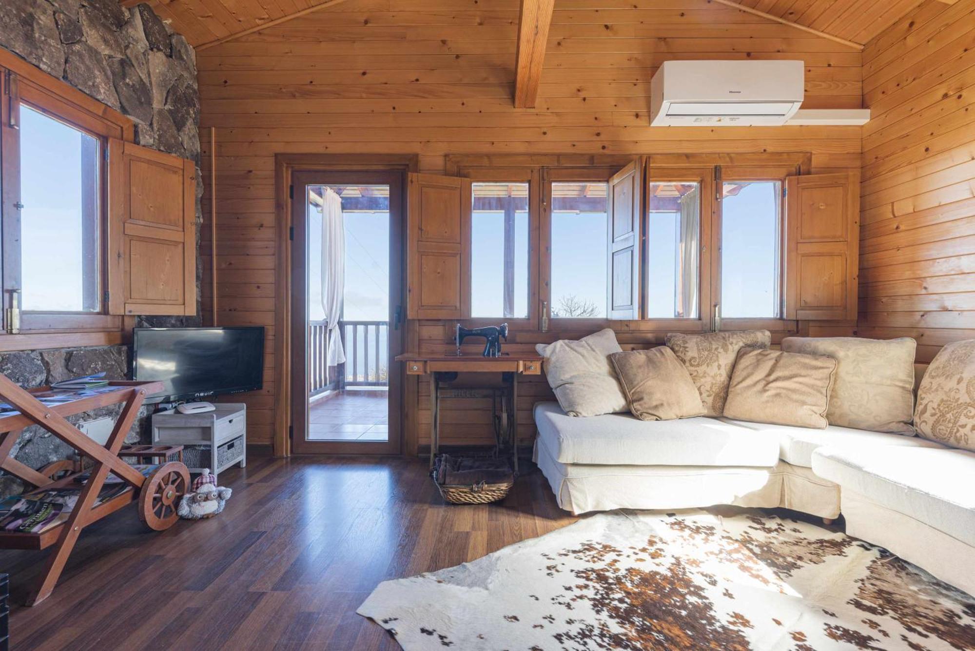 Villa Montana Ilusion Parking Wifi Bbk Y Vistas ลาโอโรตาวา ภายนอก รูปภาพ