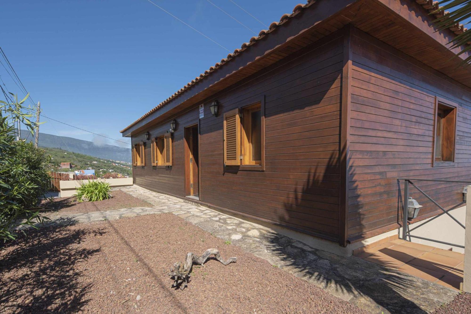 Villa Montana Ilusion Parking Wifi Bbk Y Vistas ลาโอโรตาวา ภายนอก รูปภาพ