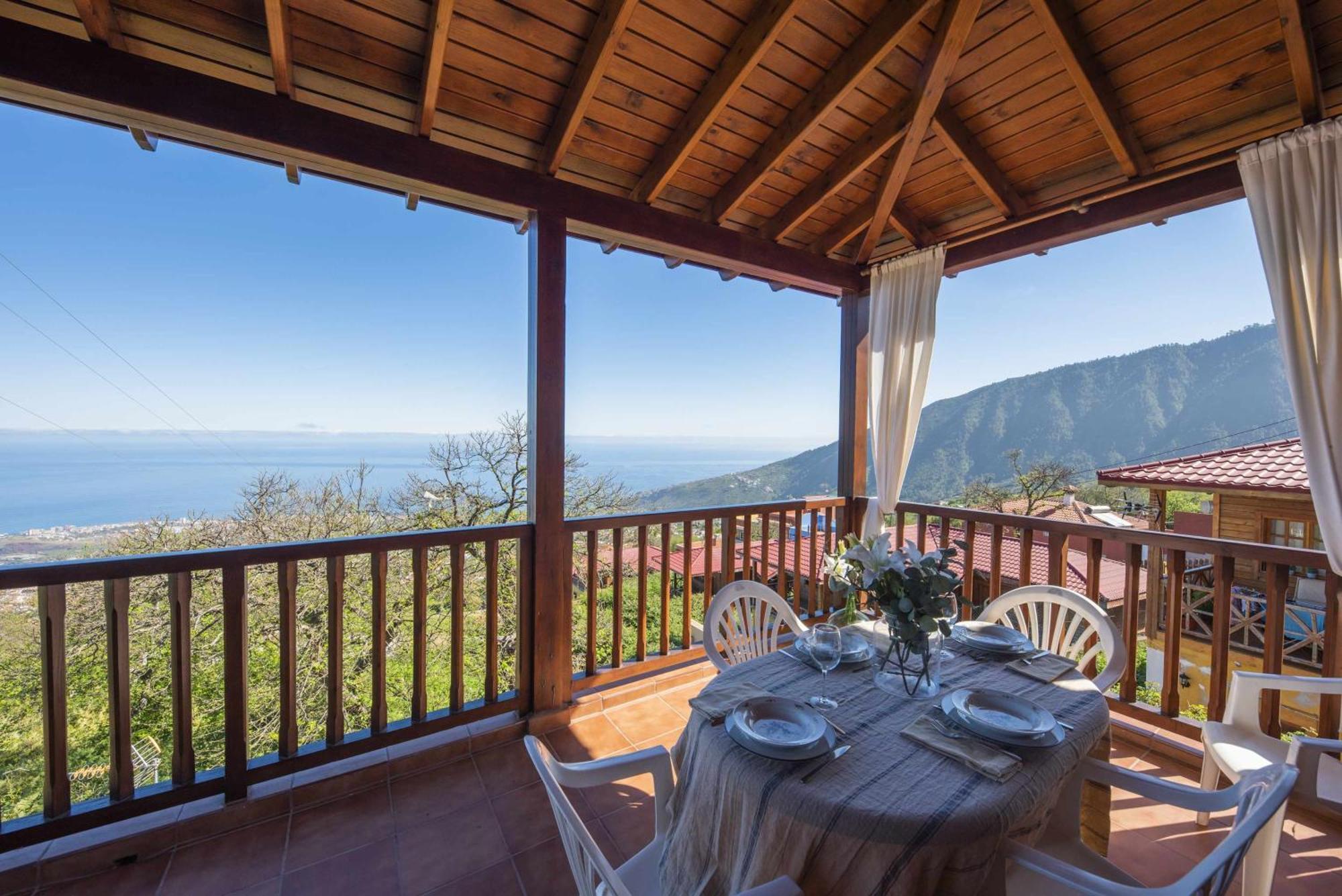 Villa Montana Ilusion Parking Wifi Bbk Y Vistas ลาโอโรตาวา ภายนอก รูปภาพ