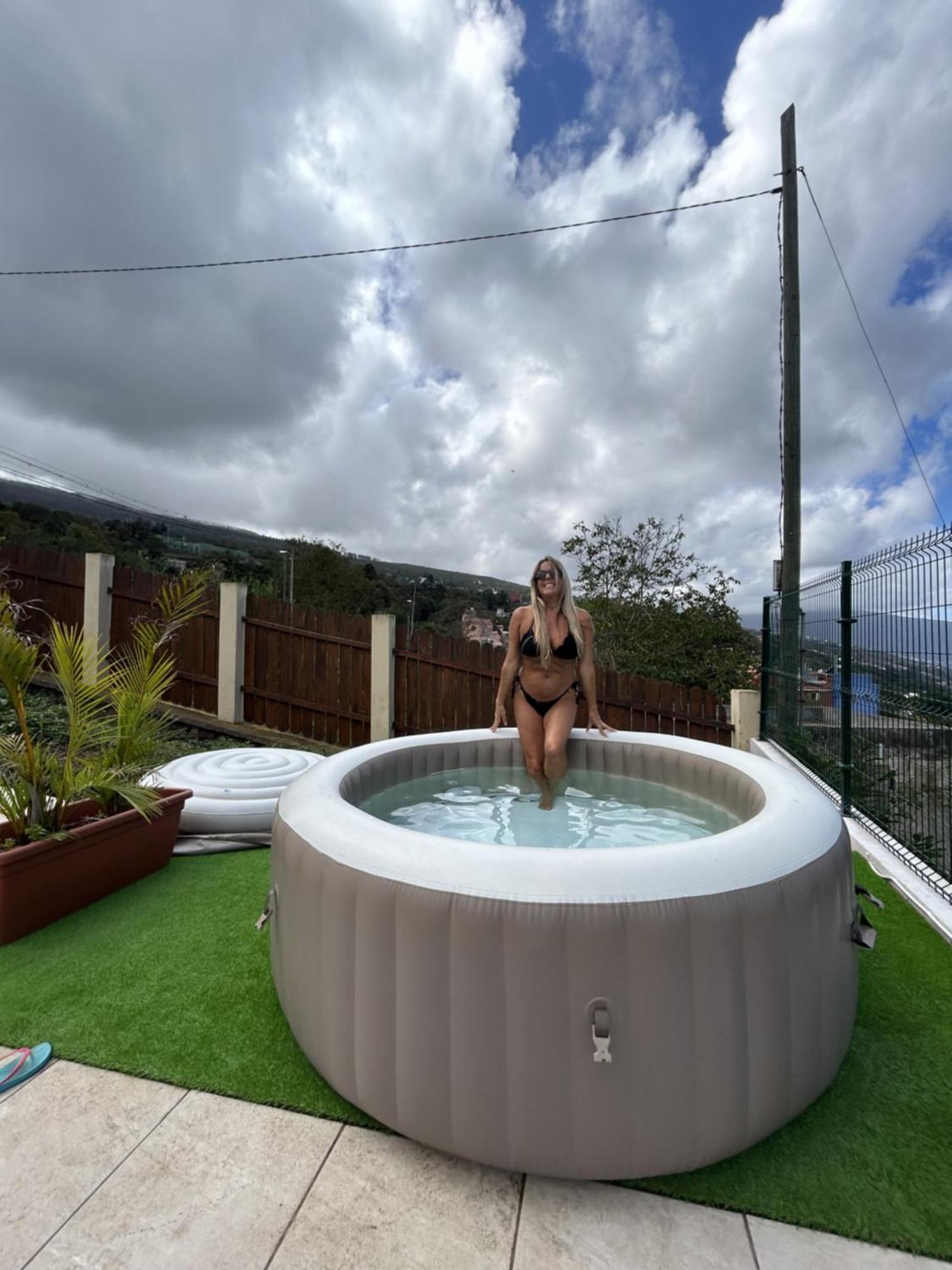 Villa Montana Ilusion Parking Wifi Bbk Y Vistas ลาโอโรตาวา ภายนอก รูปภาพ